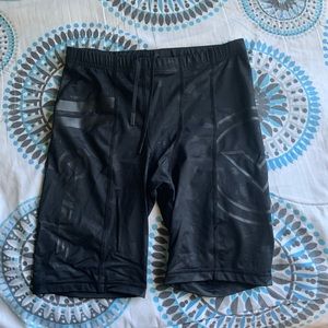 Virus compression shorts